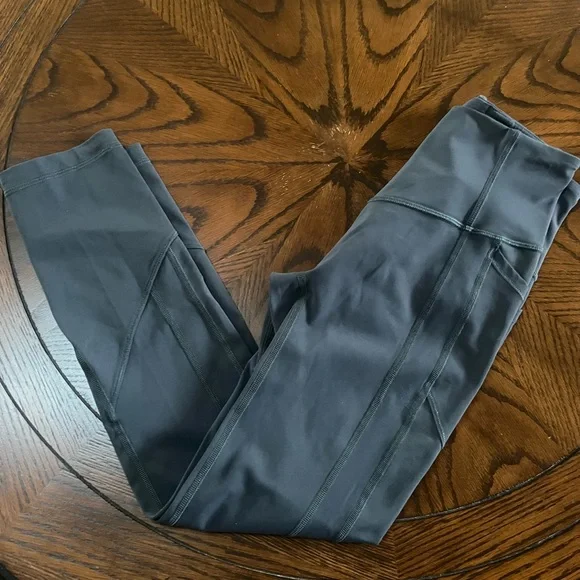 Lululemon All The Right Places Crop - Picture 5 of 9